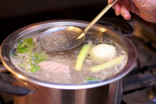 Homemade Meat Broth – we cook at home